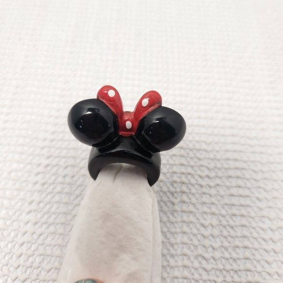 Minnie Mouse plastic ring - Picture 10 of 11